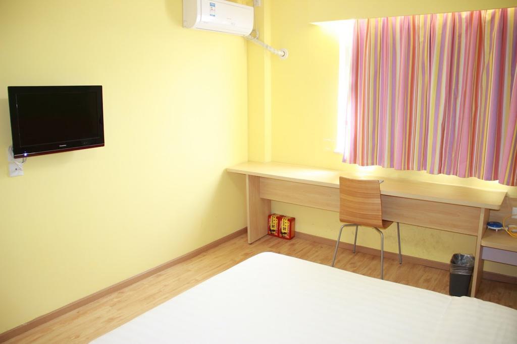 7Days Inn Tianjin Zhongshan Road Exterior photo